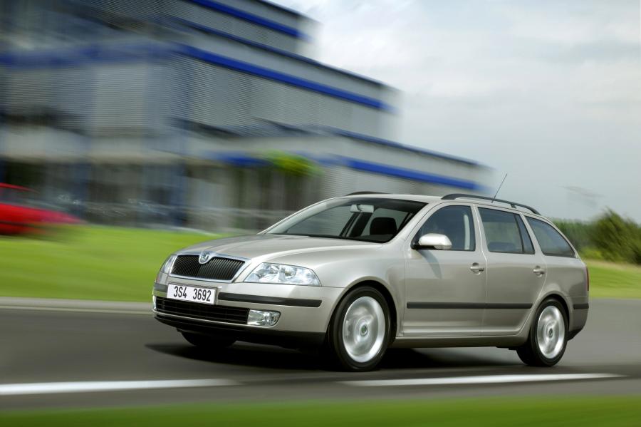  Skoda Octavia Combi (1Z) 2004 года  (фото 10 из 30)